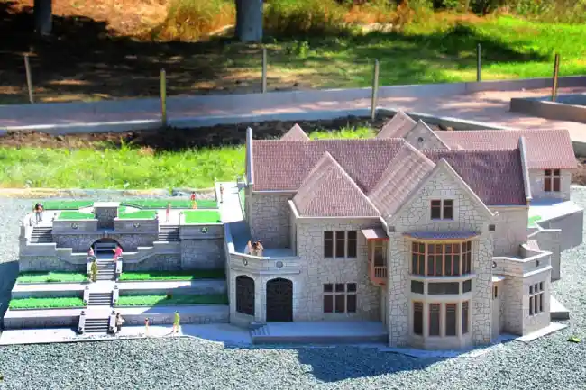 Дворец Харакс