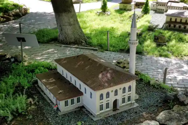 Мечеть Орта-Джами