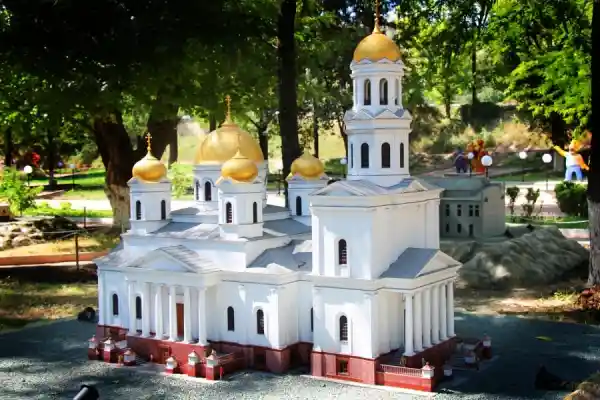 Собор Александра Невского